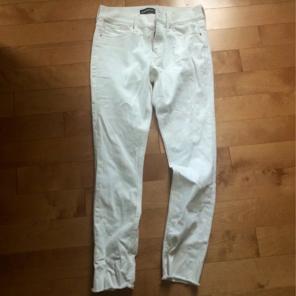 White jeans